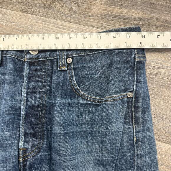 Levi's 501 Red Tab Faded Blue Mens 32x30 Straight Leg Button Fly Mid Wash Jeans - Picture 6 of 14